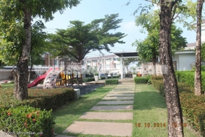 ขายทาวน์โฮม เนื้อที่ 36.4 ตร.ว. ม.ทาวน์พลัส สุวรรณภูมิ ห้องมุมมีเนื้อที่ด้านข้างและสวนหลังบ้าน ใกล้แอร์พอรด์ลิ้งค์ และ สนามบินสุวรรณภูมิ     บางพลี, กรุงเทพมหานคร